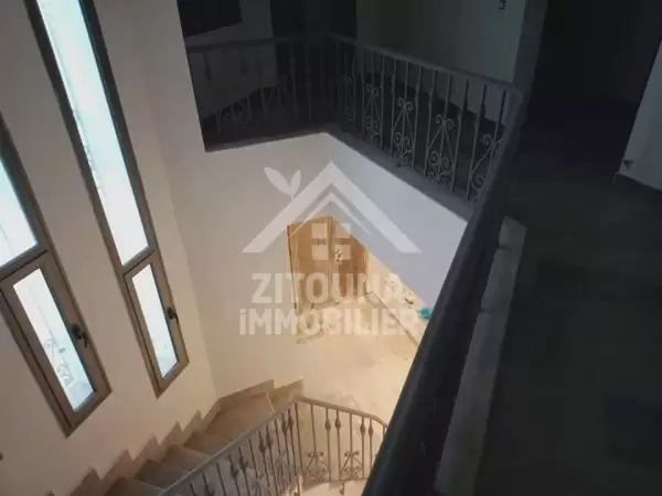 A louer une belle villa de charme avec piscine à Gammarth