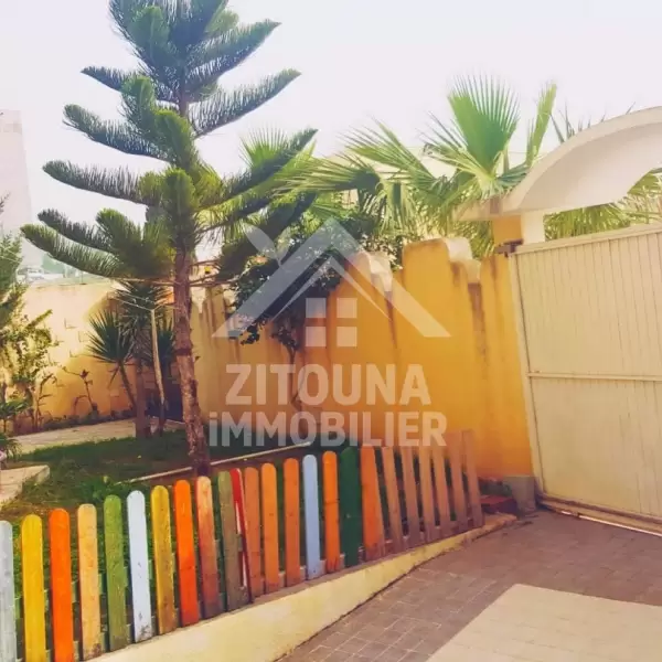 A vendre une belle villa de maître à Bizerte