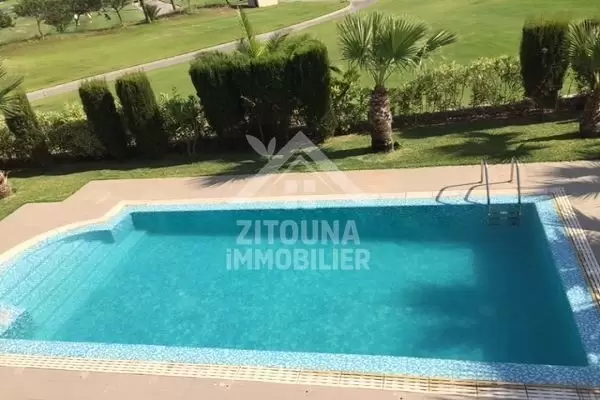 A louer une belle villa au Golf de Gammarth