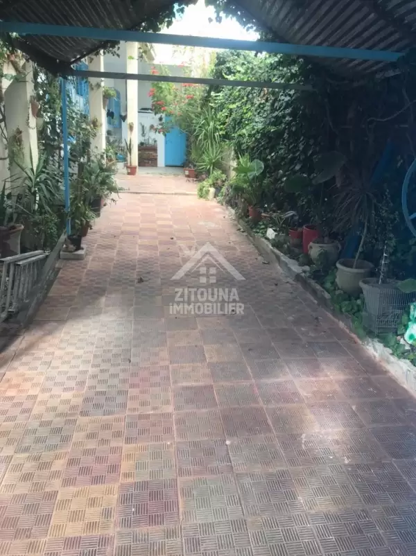 A louer un studio à Sidi Bousaid