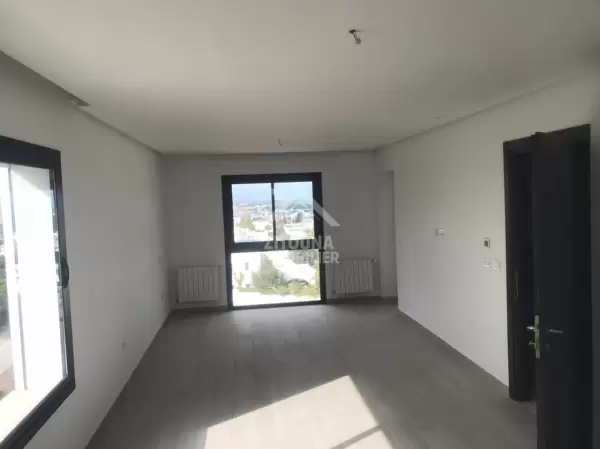 A Louer un bel appartement jamais habité à Gammarth Supérieur