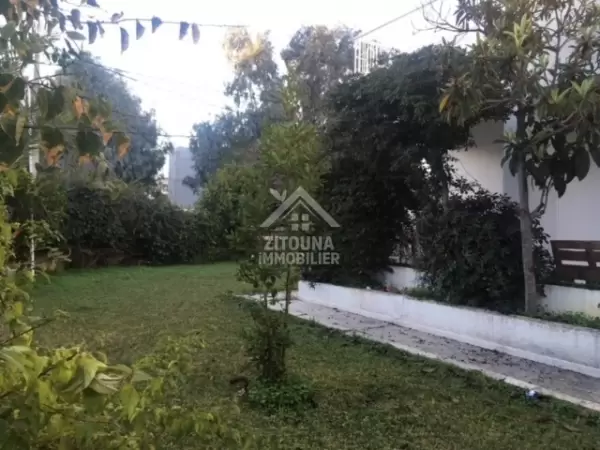 Villa à louer à MENZEH 1