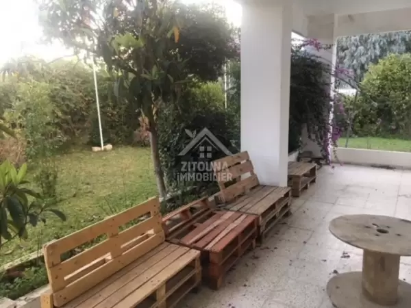 Villa à louer à MENZEH 1