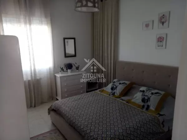 A louer un bel étage de villa avec une entrée indépendante à La Marsa Ville