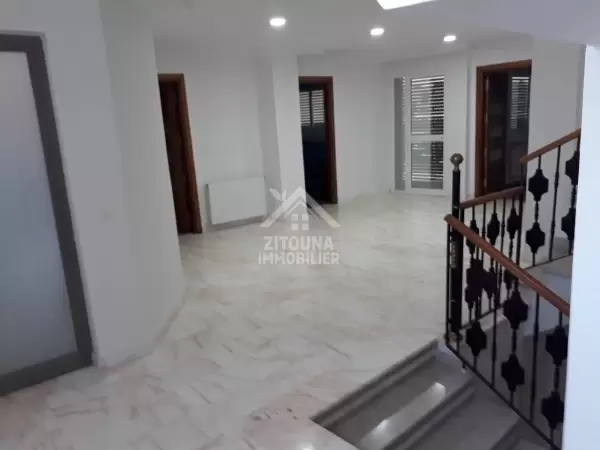 A louer une belle villa de charme à Sidi Daoud