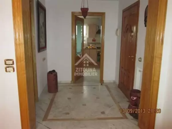 A louer un bel appartement meublé à La Marsa