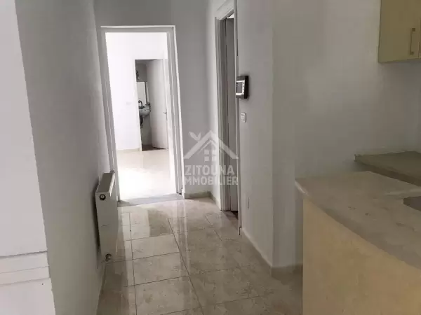 A louer un appartement vide ou meublé à Gammarth Supérieur