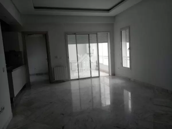 A Louer un bel appartement jamais habité à La Marsa Ville