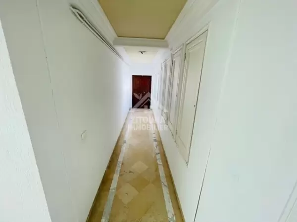 A louer un bel appartement au lac proche de l'Hotel Movenpick
