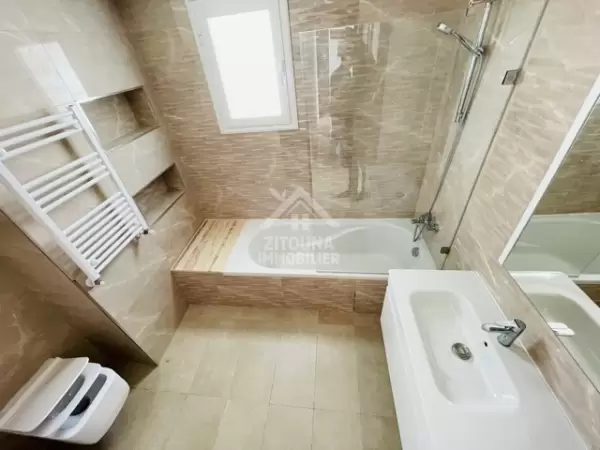 A louer un bel Appartement S+2 aux Jardins de Carthage