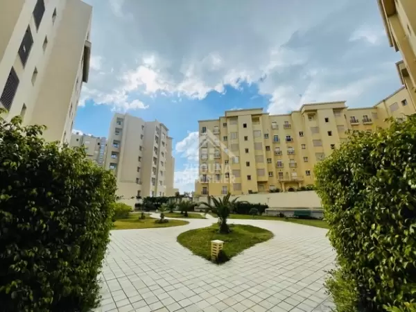 appartement s+3 au Lac 2