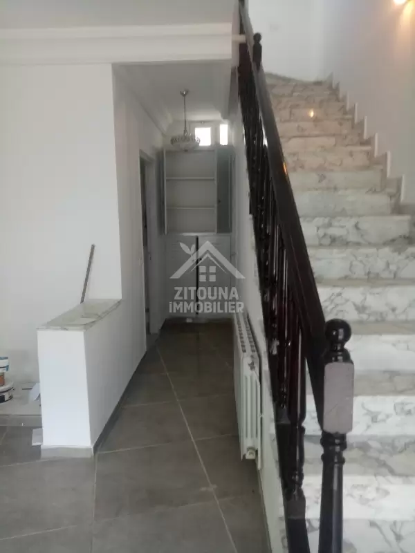 A louer un triplex à Carthage Byrsa