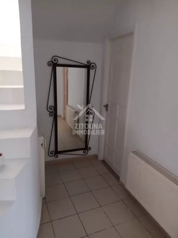 A louer pour courtes durées une villa avec piscine et jardin à Hammamet