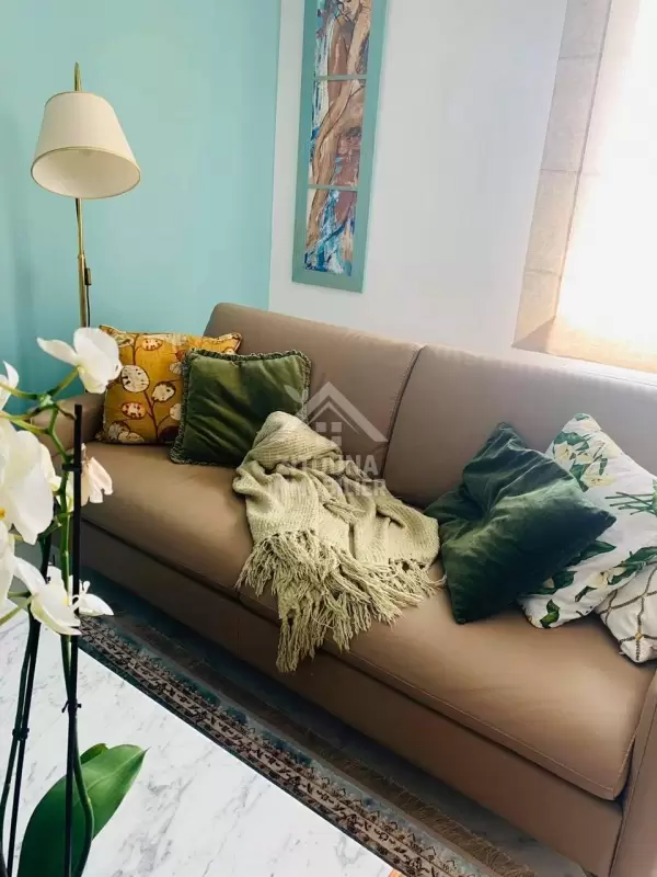 un coquet appartement s+1 fraîchement meublé à cité Essalama