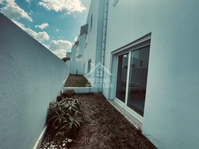 A louer une belle villa à Gammarth Marina