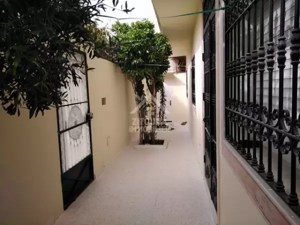 A louer un rez-de-chaussée de villa avec entrée indépendante à Carthage