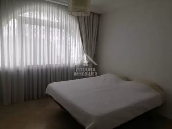 A louer un bel appartement au Golden Tulip