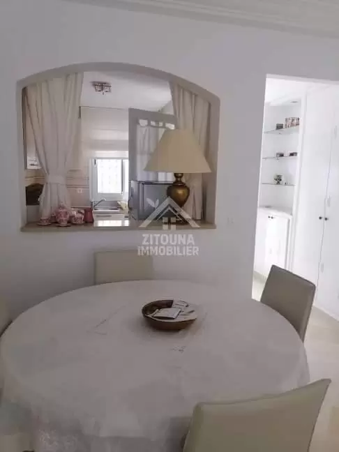 A louer un bel appartement au Golden Tulip