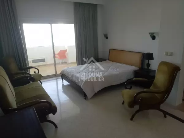 Appartement à louer à La Marsa Plage avec une superbe vue sur mer