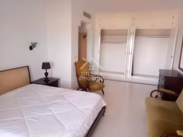 Appartement à louer à La Marsa Plage avec une superbe vue sur mer