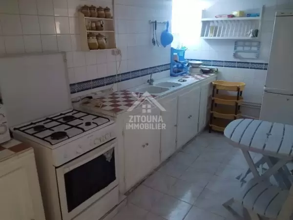 A louer une maison S+2 à la marsa cité essaada