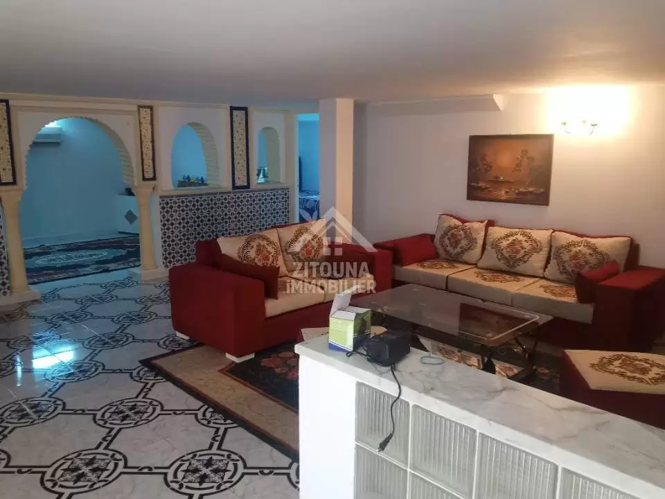 A louer une maison S+2 à la marsa cité essaada