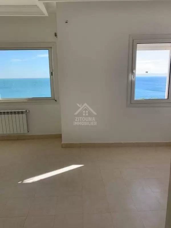 A louer un magnifique appartement à Gammarth supérieur