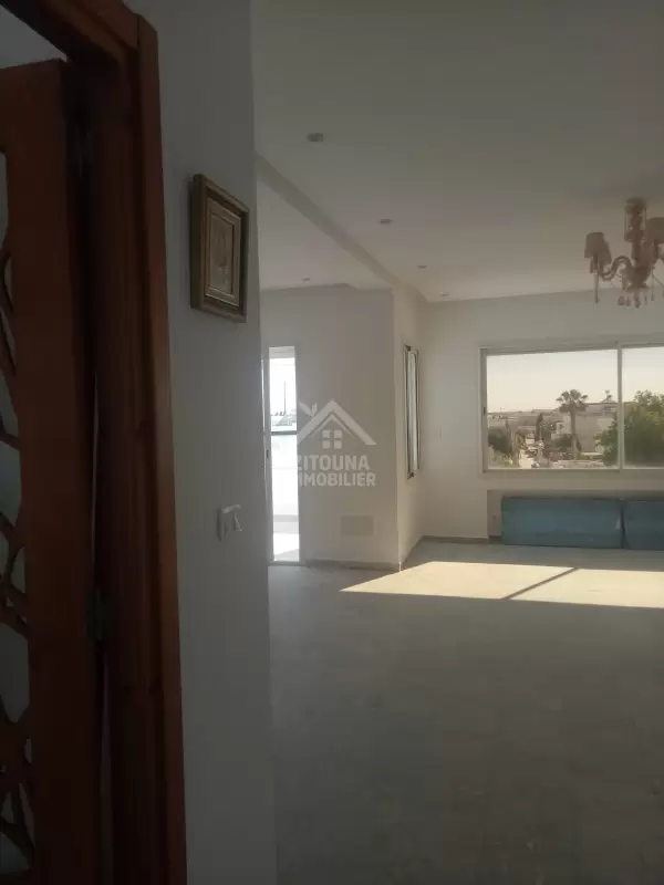 A louer un bel étage de villa à La Marsa Stade