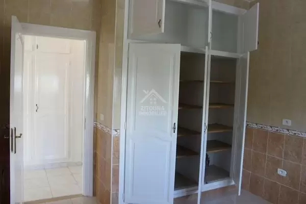 A louer un bel appartement à La Marsa