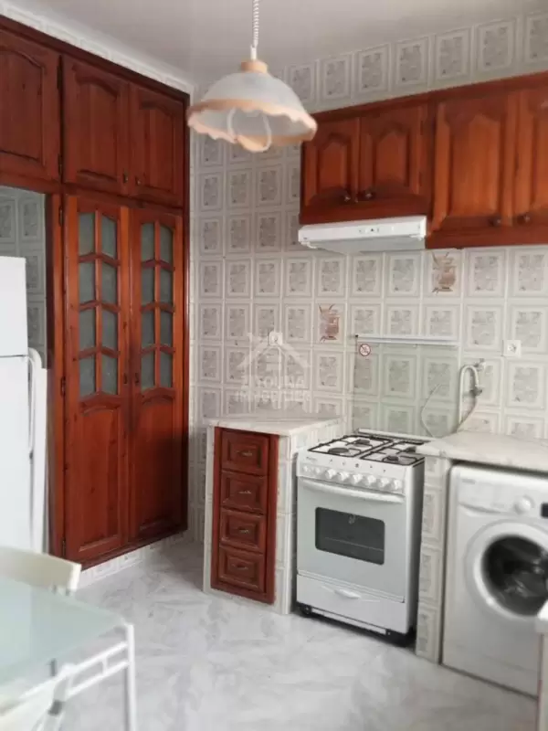 A louer un bel Appartement s+2 meublé avec vue sur mer à La Marsa Corniche