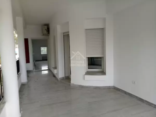 A louer des appartements à usage d'habitation dans la même résidence à la Marsa corniche