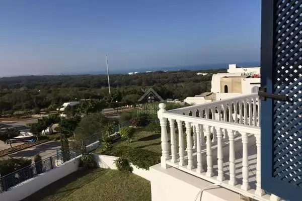 A louer un beau duplex au Golden Tulip