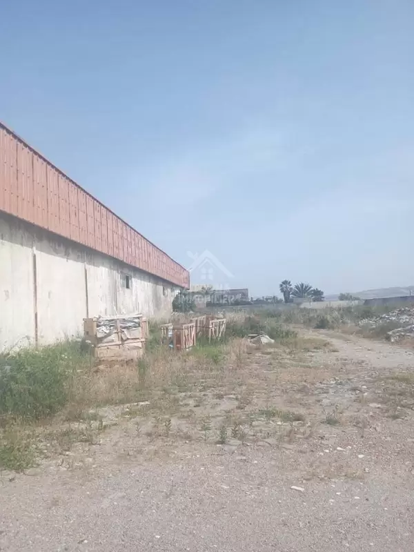 vente local à demolir à la zone industrielle de manzel jemil bizerte