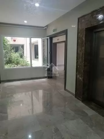 A louer un coquet appartement S+1 meublé à La Soukra