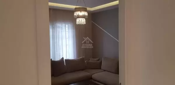A louer un magnifique appartement Lumineux avec un grand jardin à La Soukra