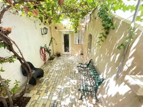 A louer un coquet S+1 meublé à La Marsa