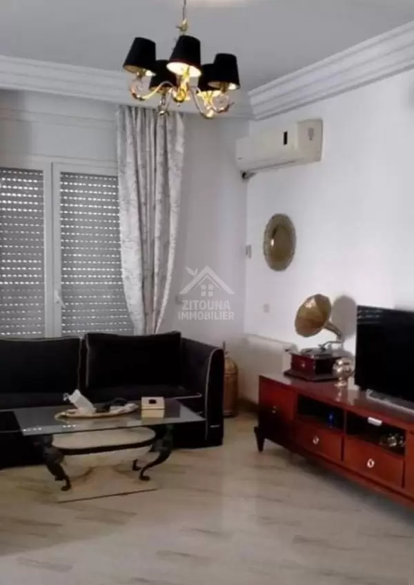 A Vendre un Appartement à l'aouina Soukra