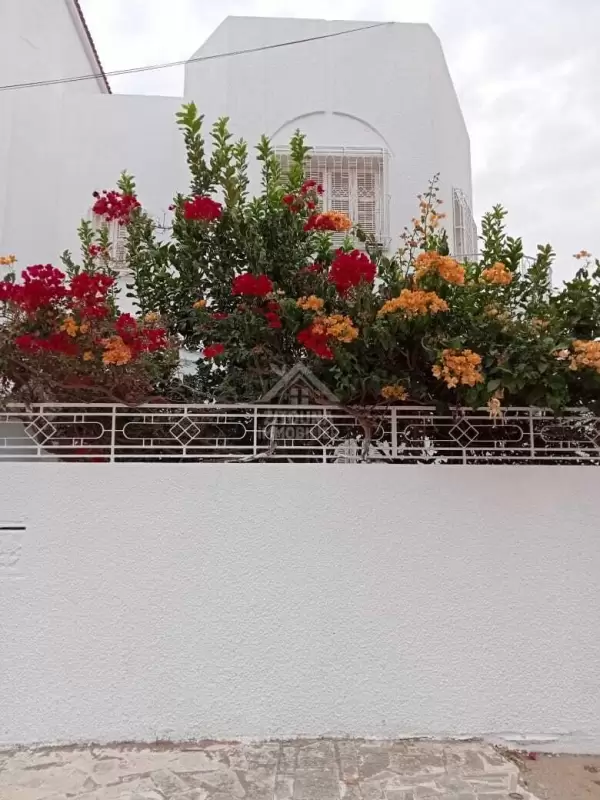 A louer une villa S+4 à La Marsa