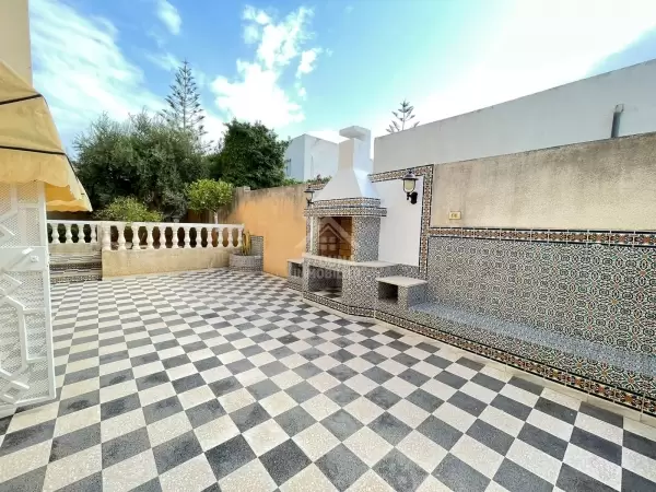 A Vendre une Villa à boumhel