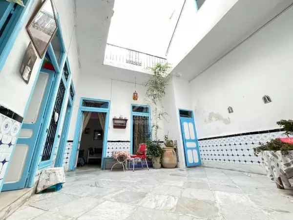 A Vendre une maison du style arabesque à Souk El Asr Tunis