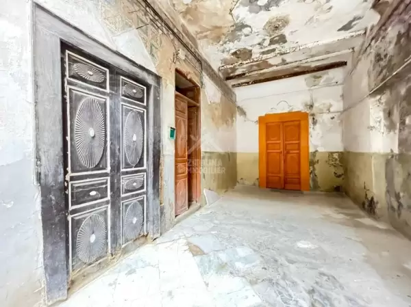 Vente d'un Riadh à Tunis