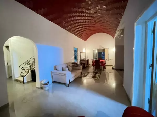 A Vendre une Très belle villa avec piscine à Soliman