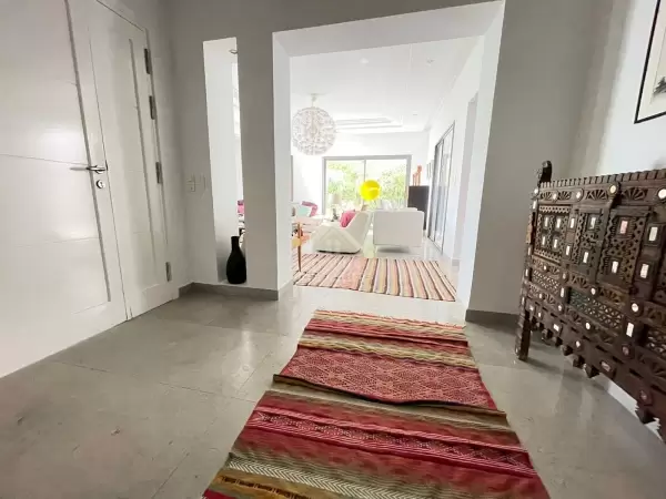 Une charmante Villa à vendre à La Soukra