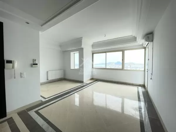 un bel appartement S+3 à louer Lac 2