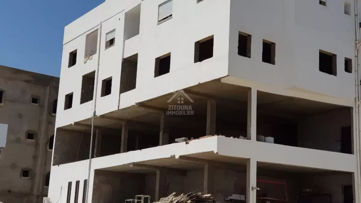 Un immeuble à louer à Ezzahra