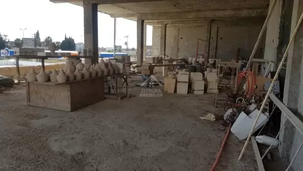 Un immeuble à louer à Ezzahra