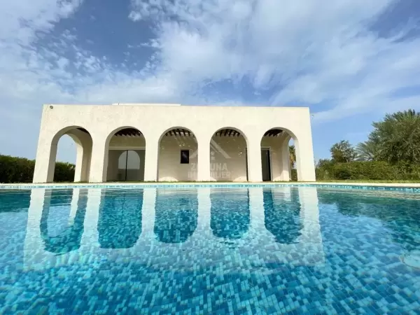 Belle Villa à louer au Golf de Gammarth