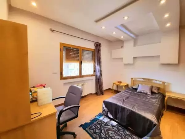 Etage de villa à louer à Manar 2