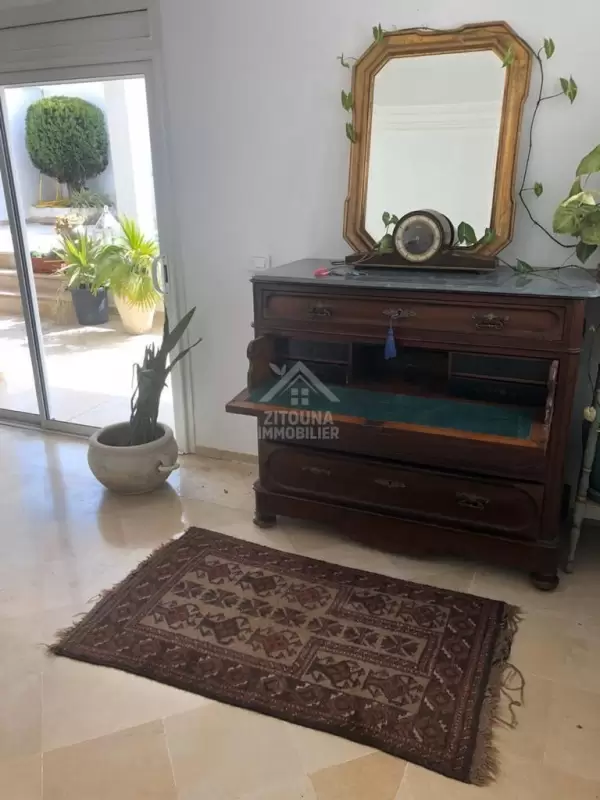 Un beau Rez de chaussée de villa à louer à Gammarth supérieur