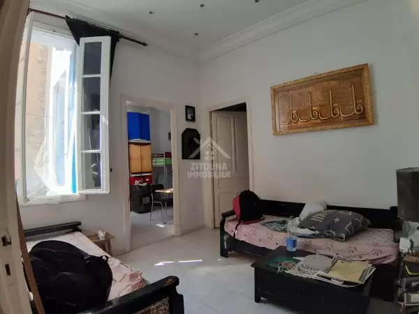 Un appartement S+2 à vendre à lafayette